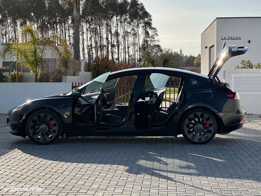 Tesla Model 3 Performance Dual Motor AWD - 17