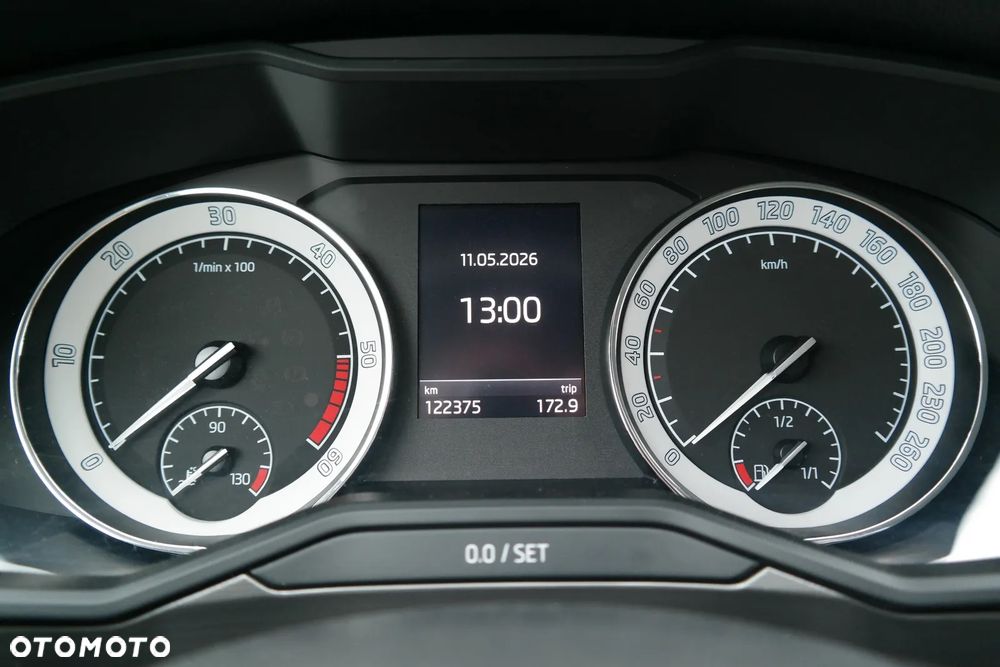 Skoda Superb 2.0 TDI SCR 4x4 Style DSG - 18