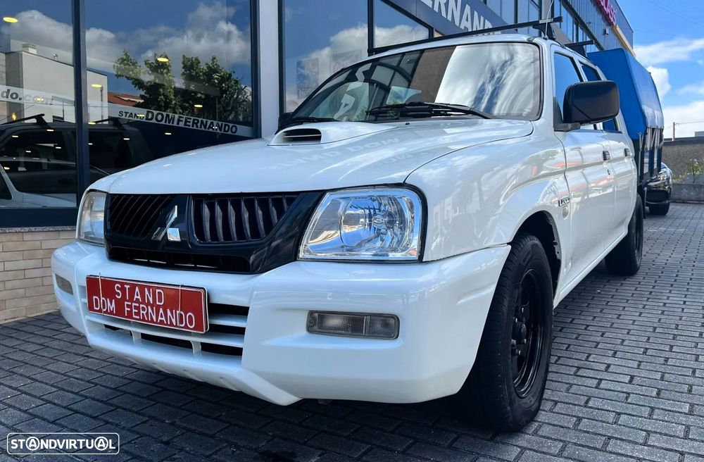 Mitsubishi L200 2.5 TD Cabine Dupla / Caixa Alumínio /  Com Iva - 23