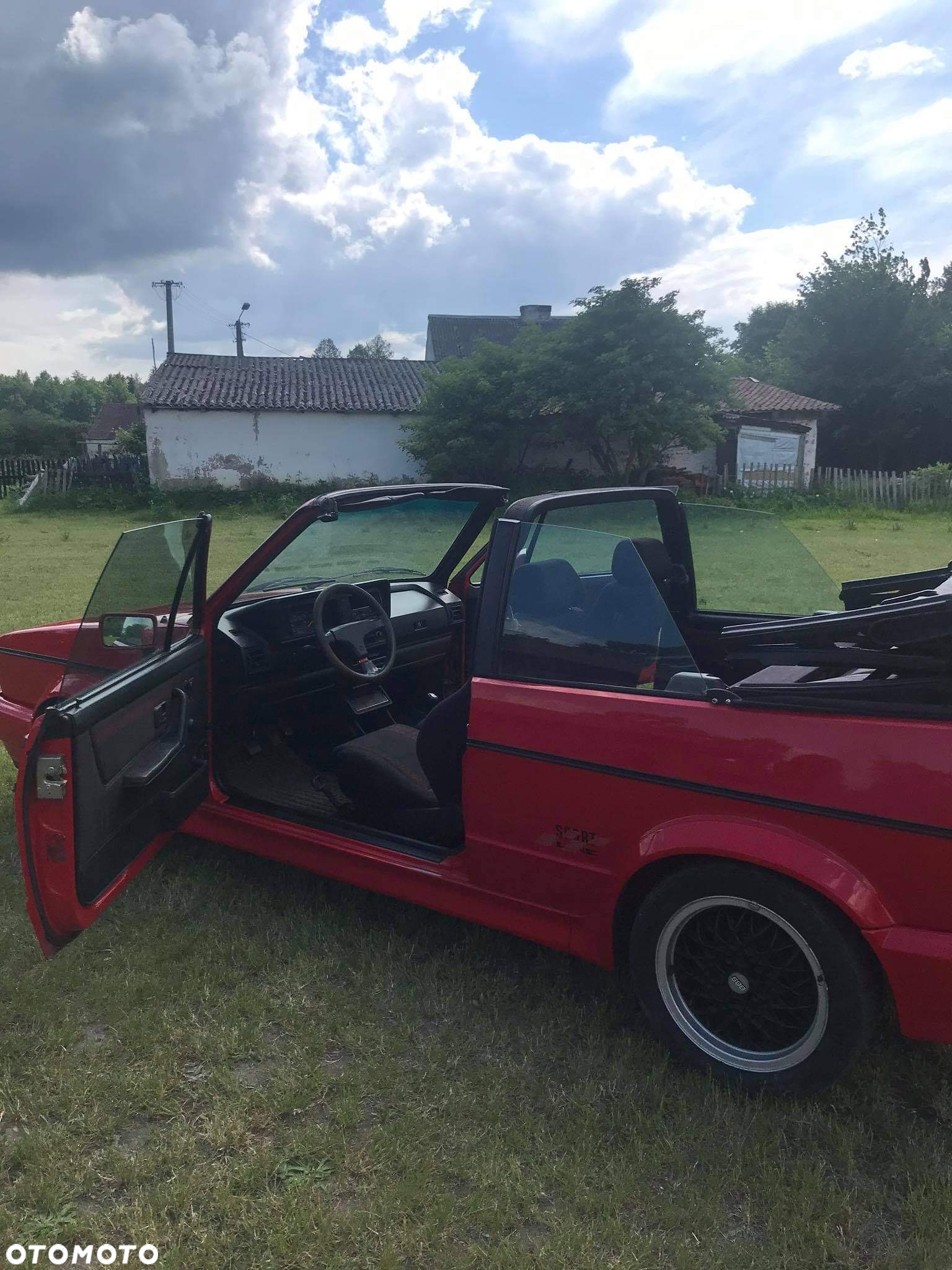 Volkswagen Golf - 2