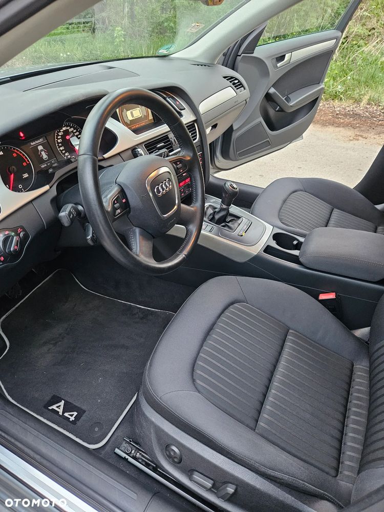 Audi A4 Avant 2.0 TDI DPF Ambition - 24