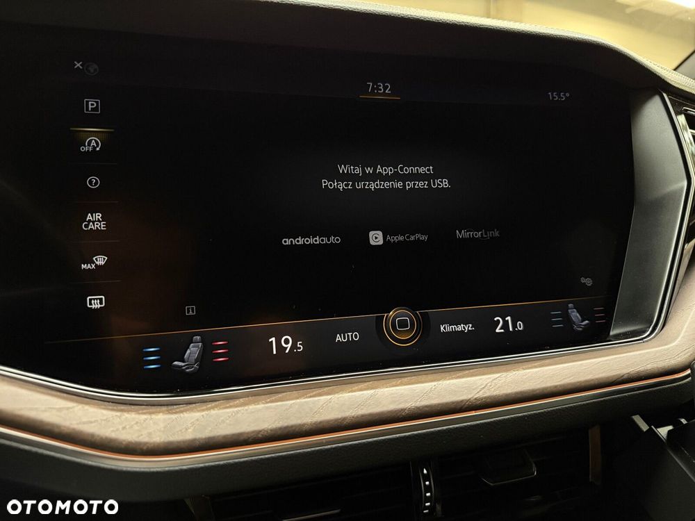 Volkswagen Touareg - 36