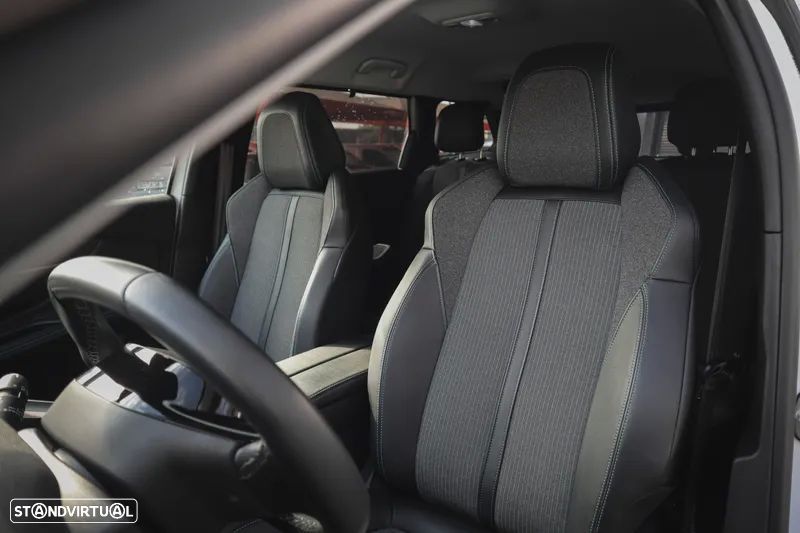 Peugeot 5008 1.2 PureTech Active Pack - 3