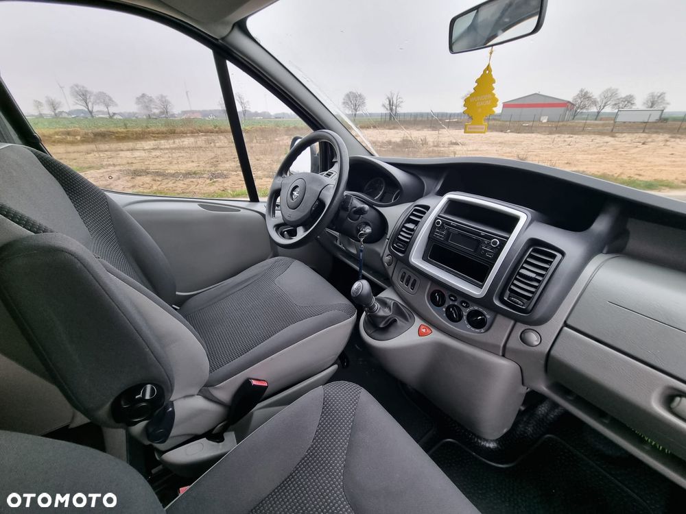 Opel Vivaro - 7