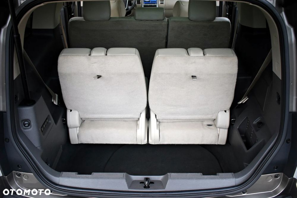 Ford Flex - 37