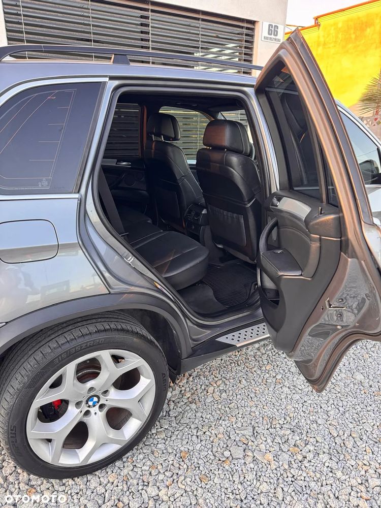 BMW X5 xDrive35d - 24