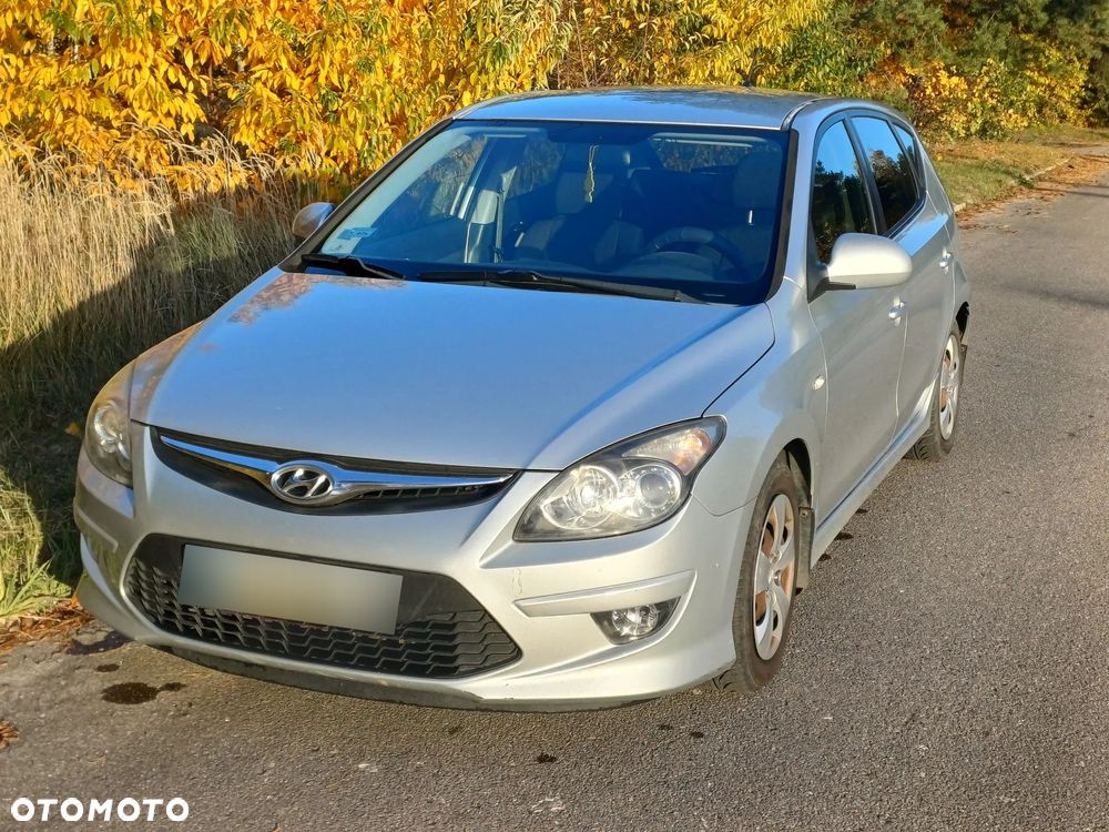 Hyundai I30 2010 photo 2