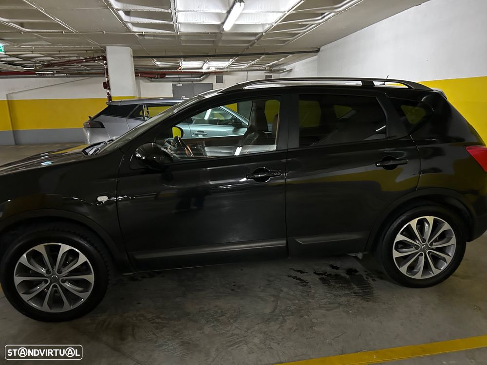 Nissan Qashqai 1.5 dCi Tekna Premium 17 129g - 18