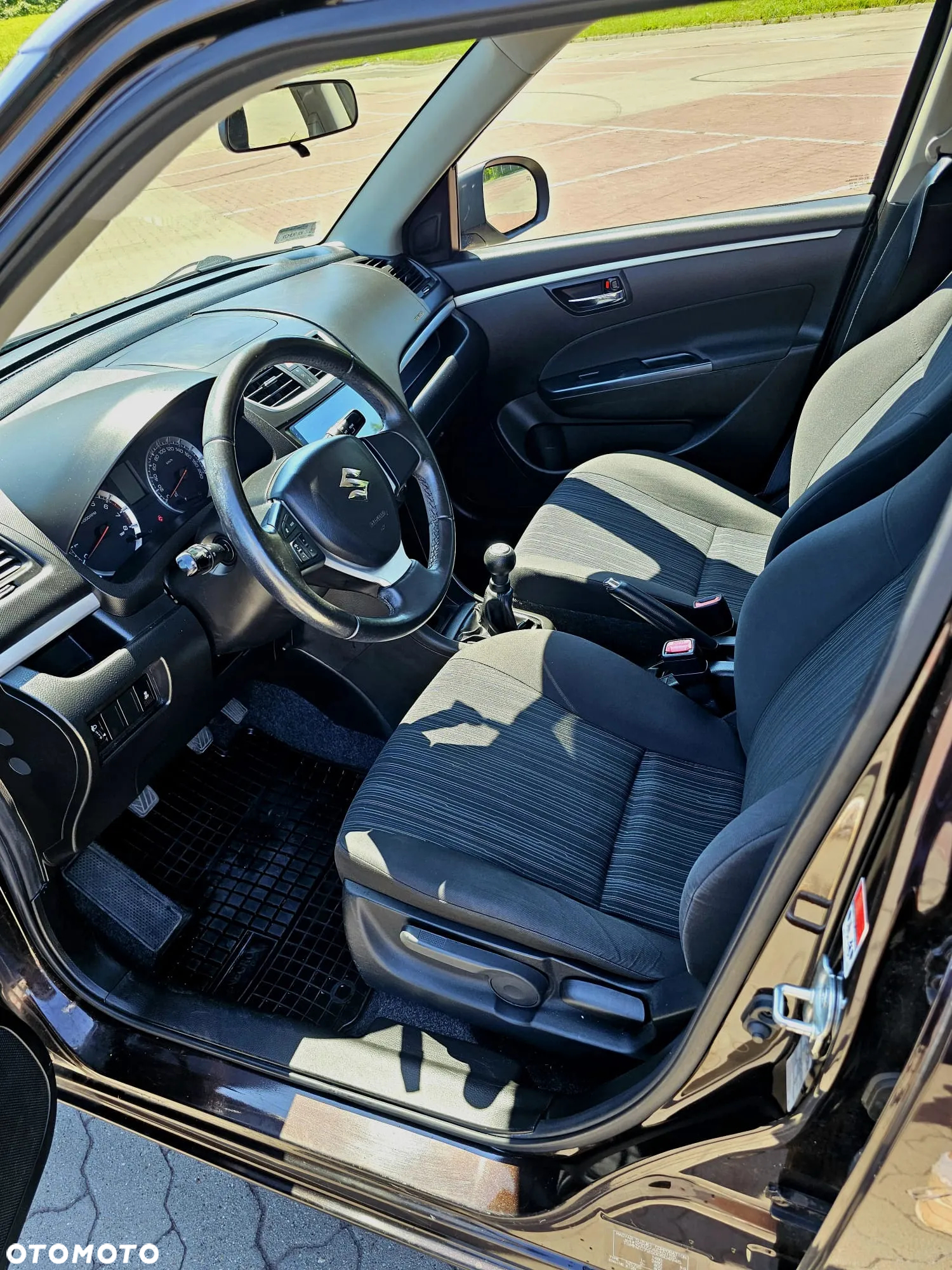 Suzuki Swift - 7