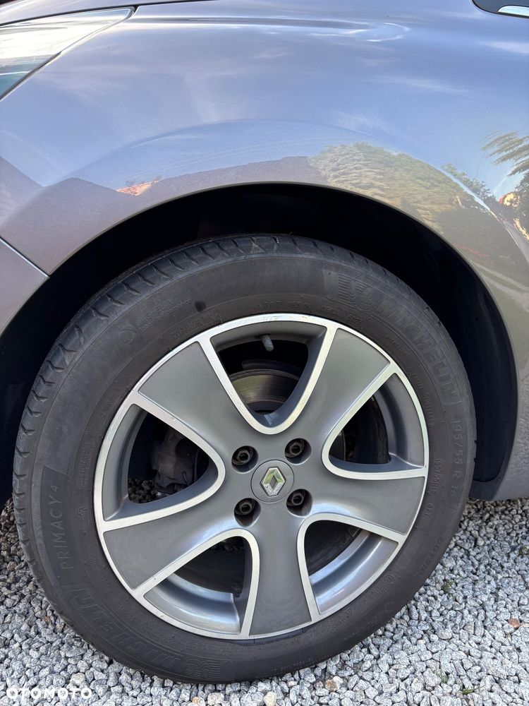 Renault Clio 1.2 16V Dynamique - 27