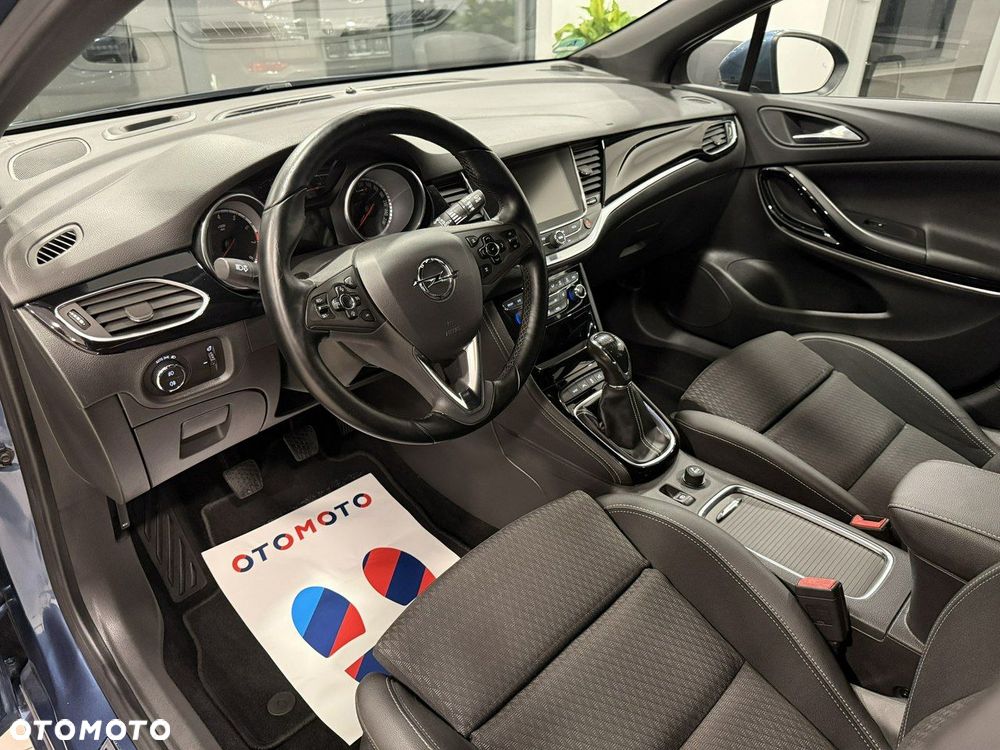 Opel Astra 1.4 Turbo Innovation - 23