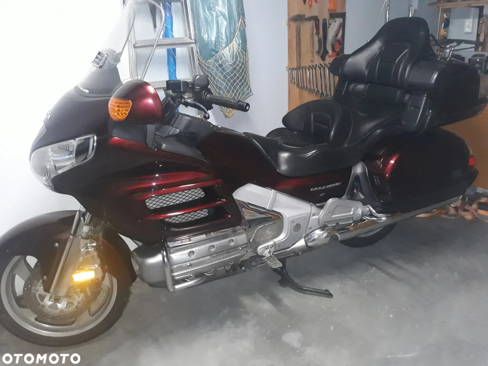 Honda GL - 9