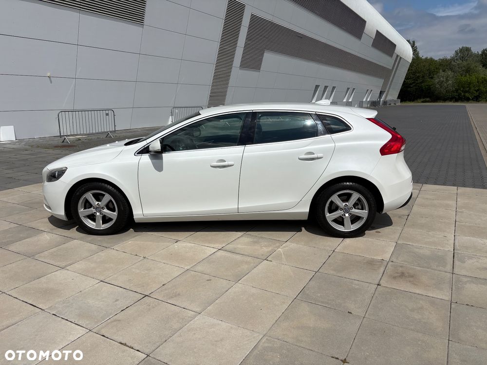 Volvo V40 D2 Summum - 10