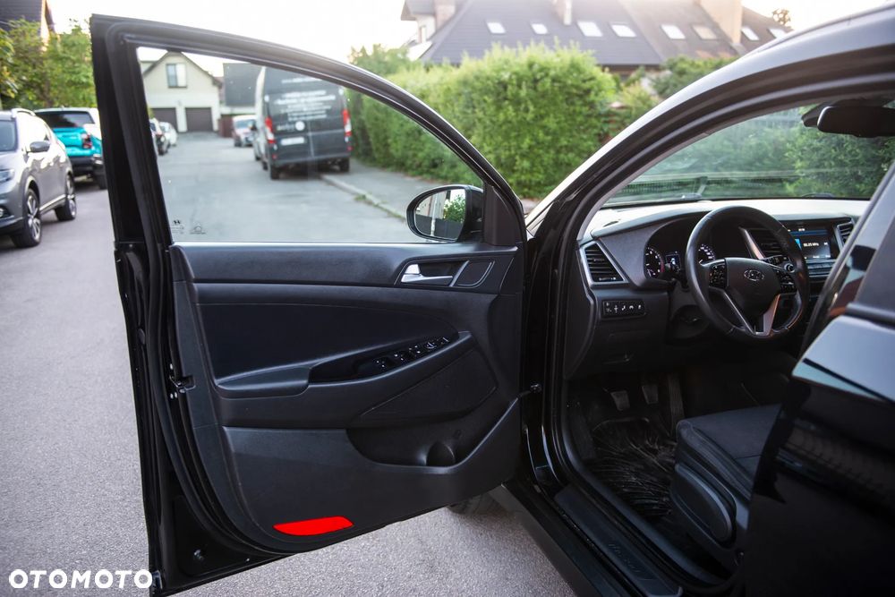 Hyundai Tucson 1.6 Turbo 4WD Premium - 17