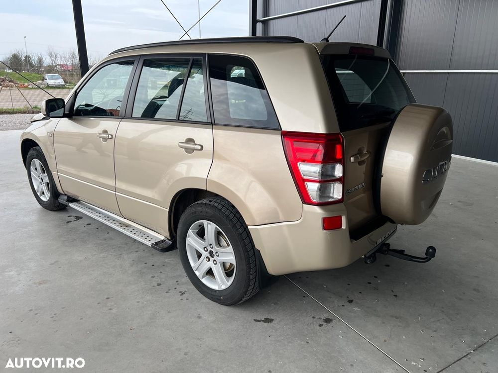 Suzuki Grand Vitara - 8