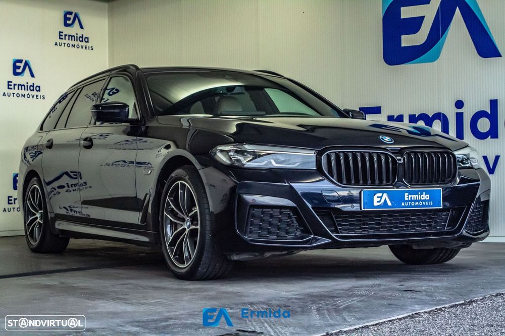 BMW 530 e Pack Desportivo M - 1