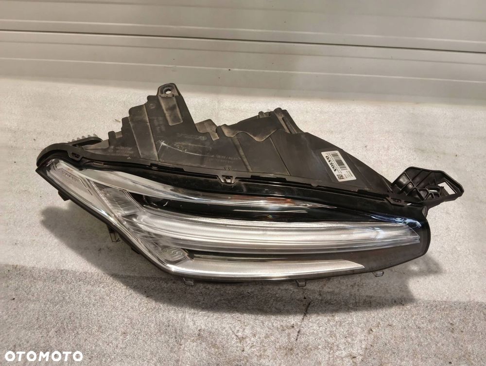 volvo xc90 sm led przód strona prawa lampa przednia 31446688 - 6