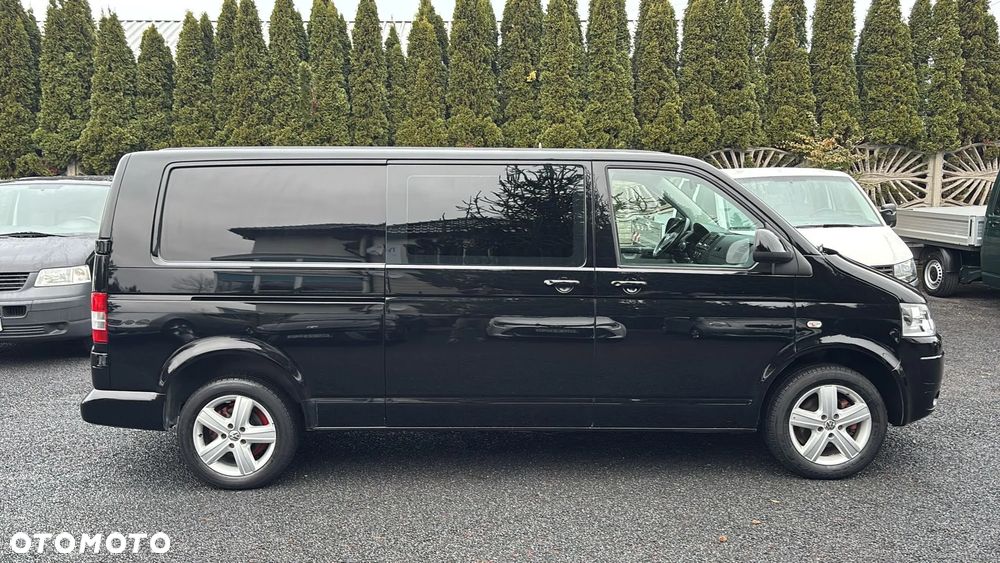 Volkswagen Transporter - 1