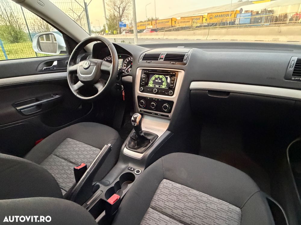 Skoda Octavia - 23