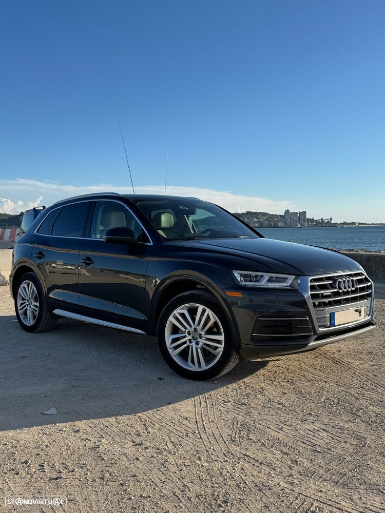 Audi Q5 — photo 2