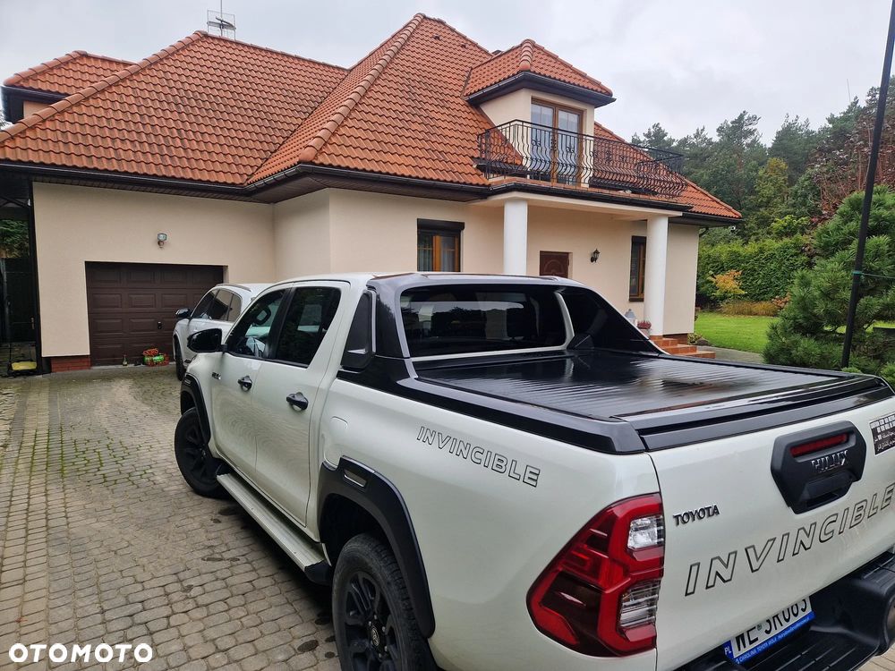 Toyota Hilux 2.8 D-4D Double Cab Invincible 4x4 - 5