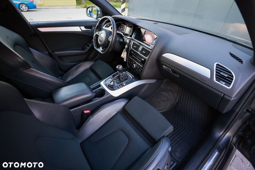 Audi A4 Avant 2.0 TDI DPF clean diesel S line Sportpaket - 23