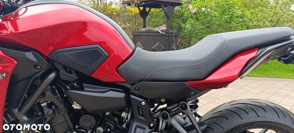 Yamaha MT - 37