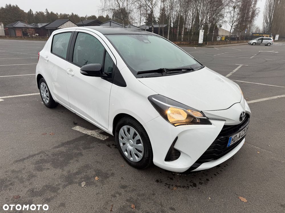 Toyota Yaris 1.5 Premium - 3