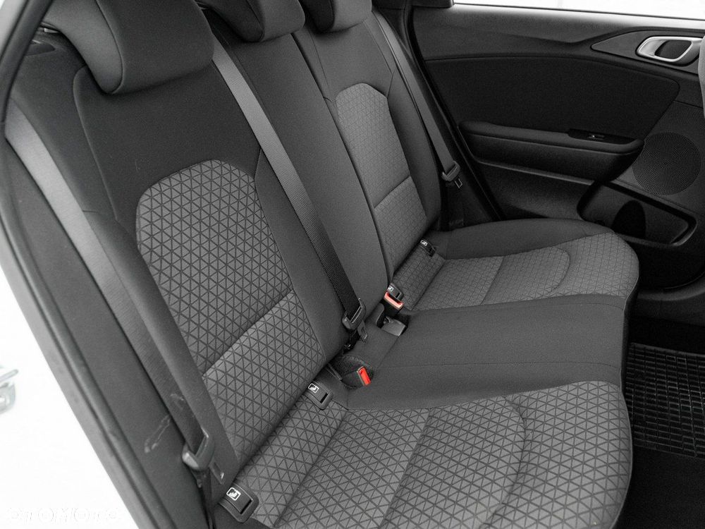 Kia Ceed 1.0 T-GDI S - 28