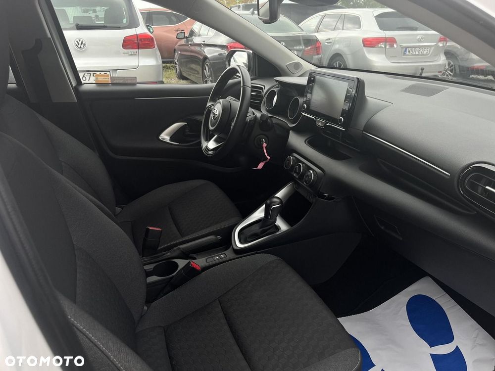Toyota Yaris 1.5 Comfort CVT - 10