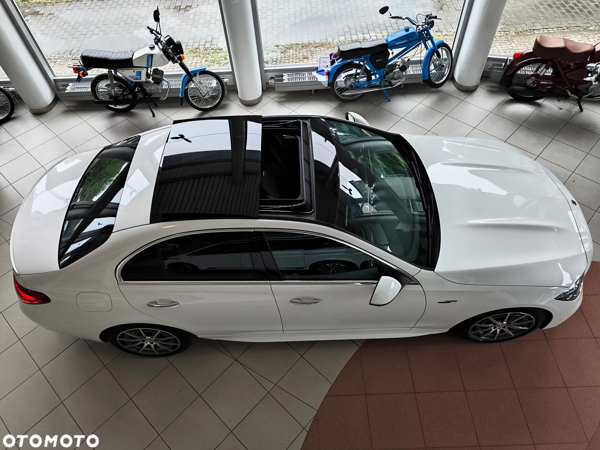 Mercedes-Benz Klasa C AMG 43 mHEV 4-Matic - 39
