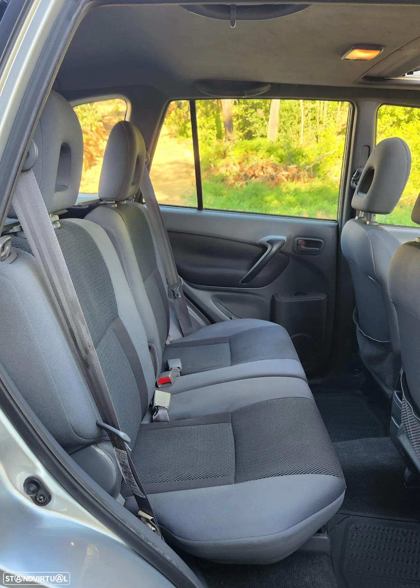 Toyota RAV4 2.0 Pack 2 - 10