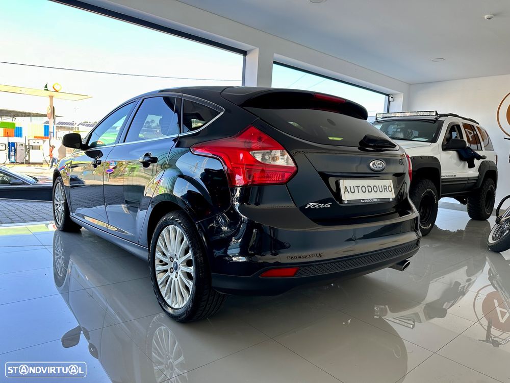 Ford Focus 2.0 TDCi Titanium PowerShift - 7