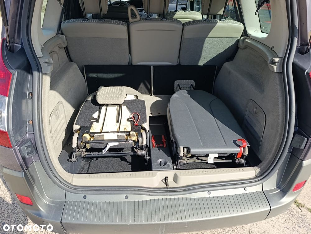 Renault Scenic 1.6 16V Dynamique - 22