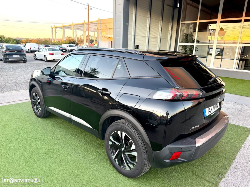 Peugeot 2008 1.2 PureTech Allure Pack - 3