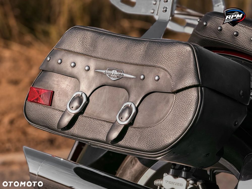 Suzuki Boulevard - 25