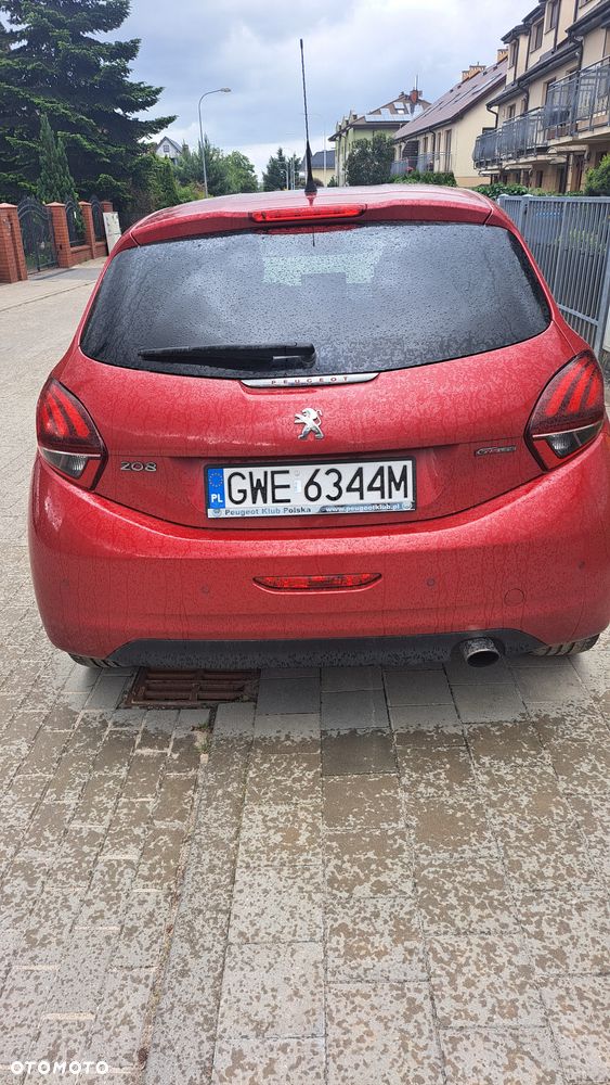 Peugeot 208 1.2 PureTech Allure S&S EAT6 - 2