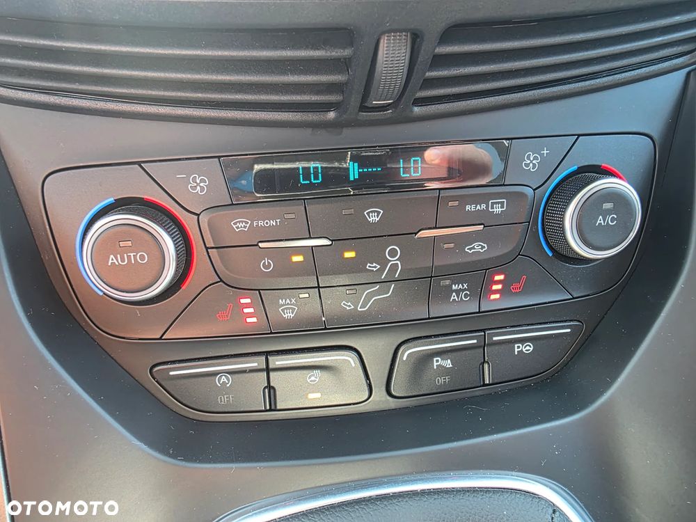 Ford Kuga 1.5 EcoBoost FWD Titanium ASS - 12