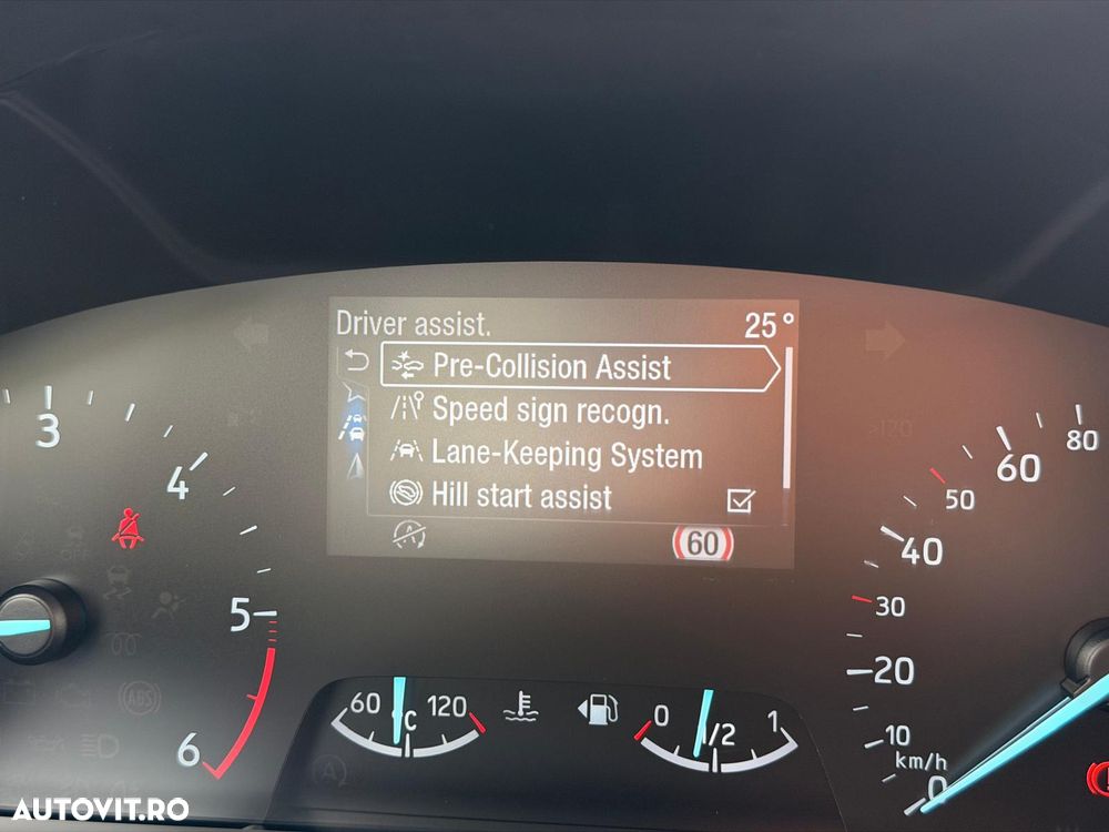 Ford Focus 1.5 EcoBlue Trend - 33