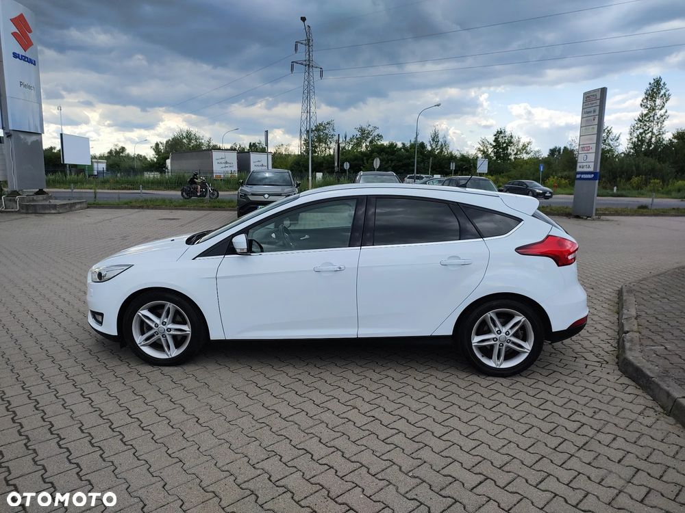 Ford Focus 1.5 EcoBoost Titanium ASS - 10