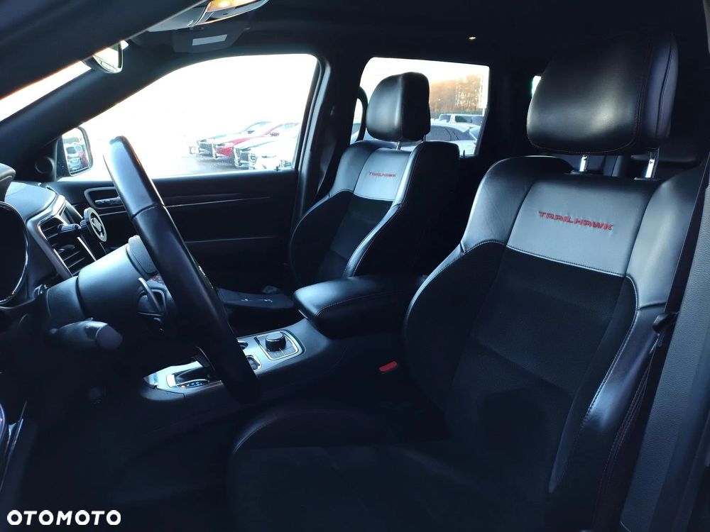 Jeep Grand Cherokee 3.0 CRD Trailhawk - 24