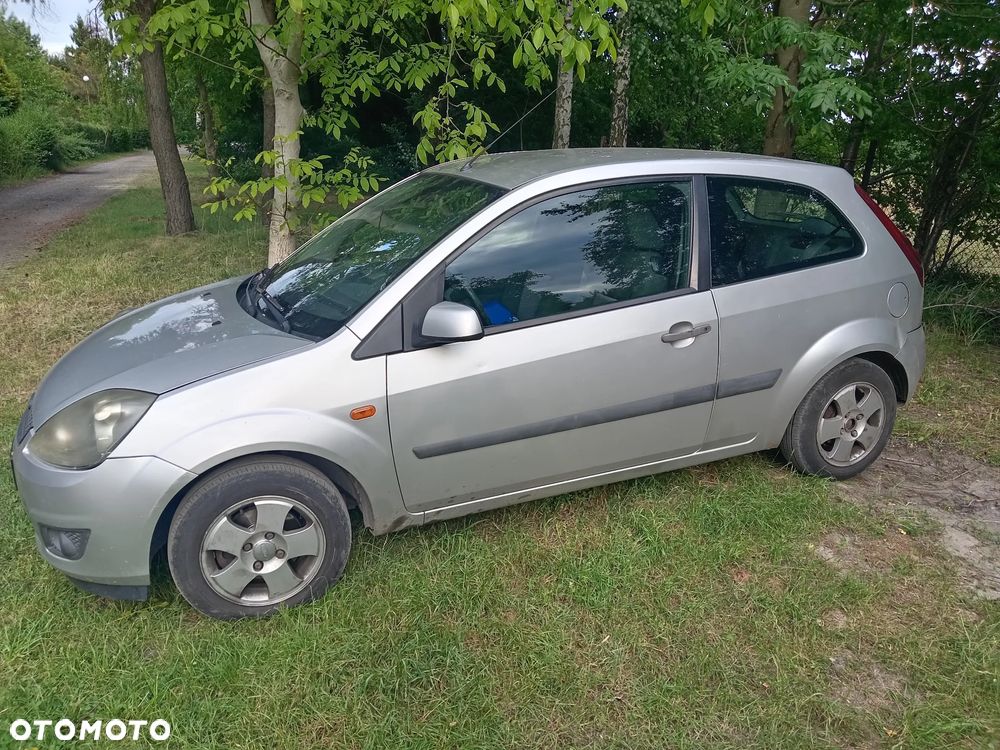 Ford Fiesta 1.4 TDCI - 4