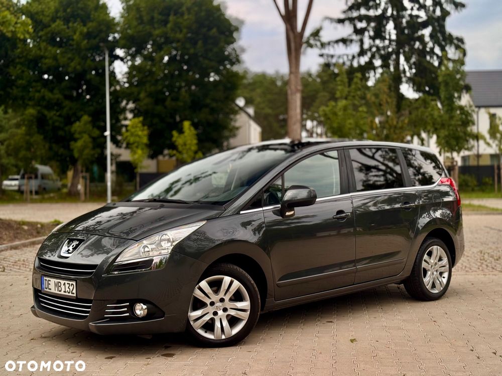 Peugeot 5008 HDI FAP 115 Family - 14