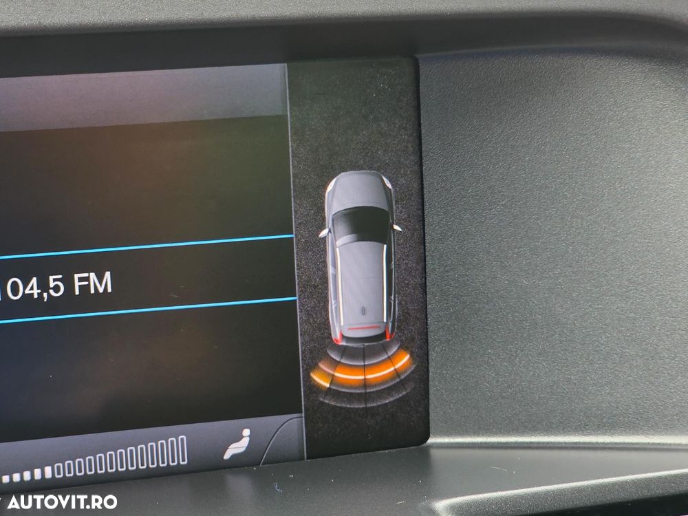 Volvo XC 60 D4 Geartronic Momentum - 21