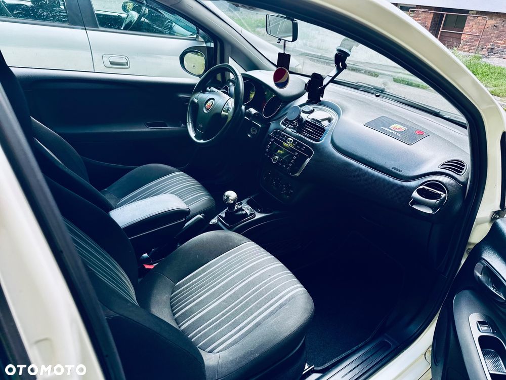 Fiat Punto 1.2 Easy Euro6 - 12