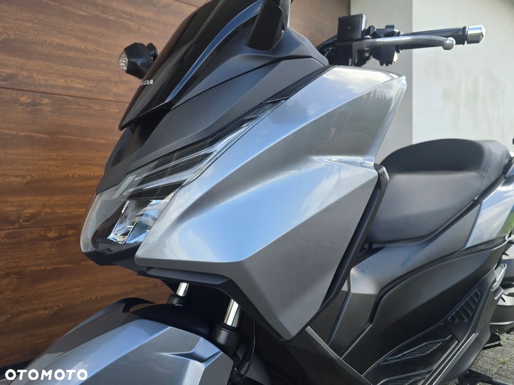 Honda NSS - 27