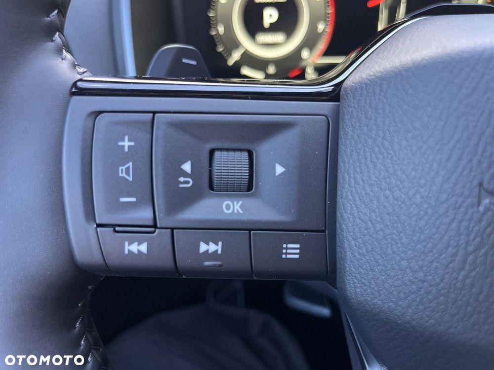 Nissan Qashqai 1.3 DIG-T mHEV N-Connecta Xtronic - 25