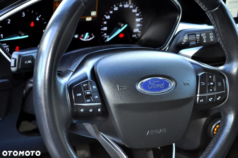 Ford Focus - 24