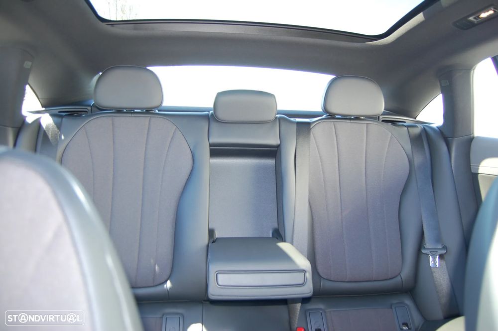 Mercedes-Benz EQE 300 Electric Art - 18