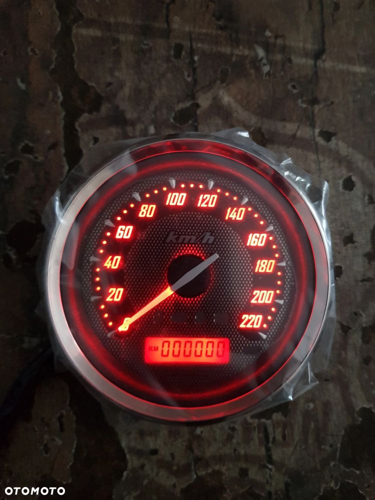 Nowy licznik zegar prędkościomierz Harley CVO Electra Street Glide Road Glide 70732-10 - 2